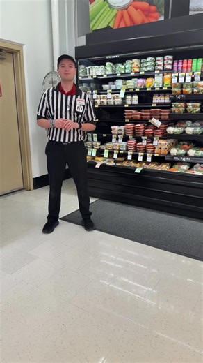 There’s no delay of game with these deals! Come in for what you need and leave with a roster full of snacks for the big game!! 😂😂 #fareway #Shopping #BIGWIN #game | Fareway Stores Nevada