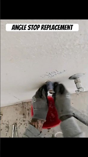 Replacing an Old Angle Stop with a Dual Angle Stop (Part 1)