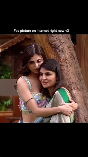 Fav picture on internet right now🫶 #biggboss #bb19 #biggboss19 #farrhanabhatt #farhanabhatt #fyp #explore #explorepage✨ #funnyreels #explorepage #viralreels #reels #sadstatus #sadreels #sad #bosslady #sherni #boss #bb19livefeed #shayari #jaunelia #sadshayari #maltichahar #malhana Follow for more updates @adoremyfavss | Adoremyfavss
