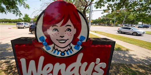 Wendy's plans to close hundreds of restaurants