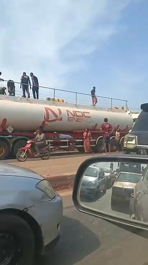 Public Media #URGENT | Public Media