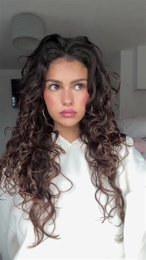 Ultimate Wavy Hair Routine for Gorgeous Waves