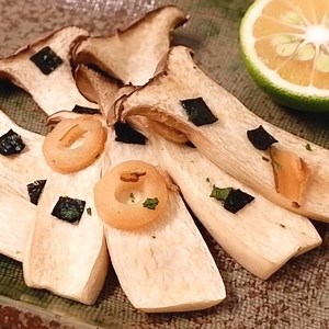 エリンギで焼き松茸 作り方・レシピ | クラシル