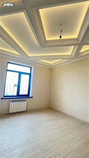 Leaving Room Ceiling Design with Moulding