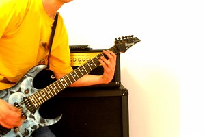 The Complete Guide To Compressing Distorted Guitars - Home Studio Expert