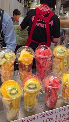 Fresh Fruit Smoothie Secrets! | Master the Perfect Blend 🍓🥝 #smoothie #shortvideo #juice #satisfying