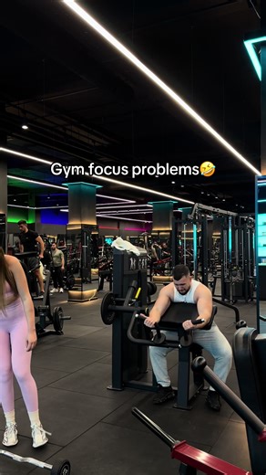 20vjecarimeimodh (@20vjecarimeimodh_2)’s video of gym