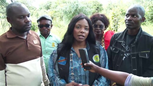 Pour la toute première fois depuis la création du ministère du Tourisme, le site Lubumba, longtemps laissé sans cartographie officielle ni reconnaissance cadastrale, entre enfin dans le patrimoine formellement identifié et sécurisé de la République. Sous l’impulsion de la Ministre Lorraine Lusamba Kazadi, un travail historique de délimitation a été mené, mettant fin à des années d’informalité et de vulnérabilité foncière. Il s’agit d’un acte politique fort : celui de restaurer l’autorité de l’Ét