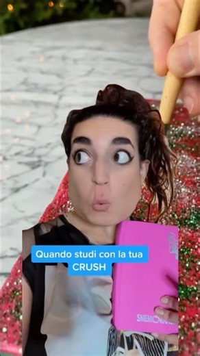 Tu hai una crush? 💕🤣#smemo #trovalasmemo #16mesidaricordare