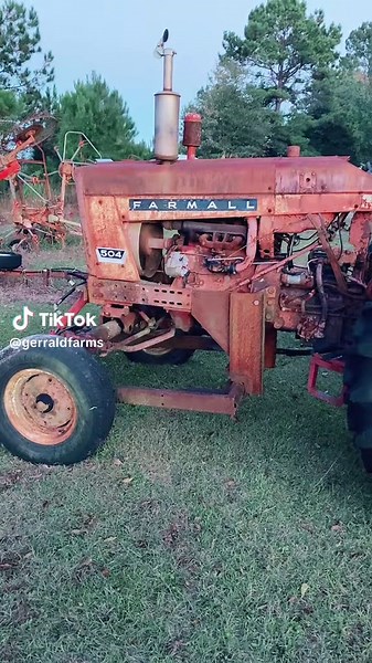Farmall 504 gas #farm #gasser #oldiron #gerraldfarmsracing