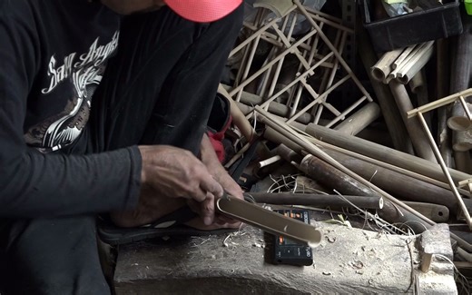 安格隆 制作 angklung