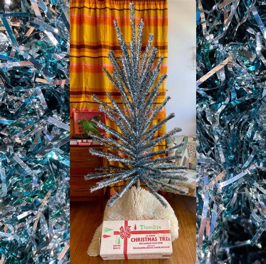 Cinderella Tree - Vintage Blue and Silver Aluminum Christmas Tree / Midcentury Modern Xmas Tree - Etsy Canada