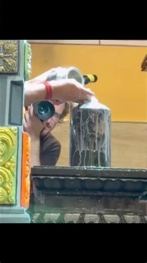 Shivling abhishekam on shivarathri Pooja @Bremen Ganesha temple 🛕🙏💐💐