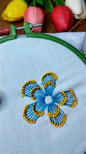 simple flower embroidery work 😍🪡 #shorts #shortsfeed #ytshorts #embroidery #sewing #handembroidery