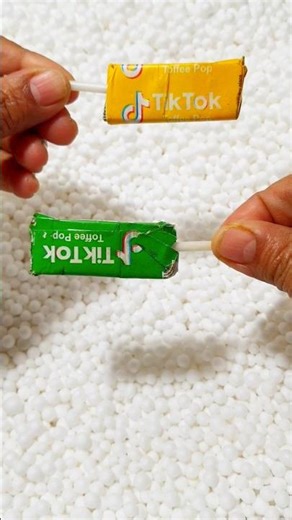 Yummy ice lolly #funny #anayavlogsuk #candy #sweets #chocolate #candytoys #kinderjoy #lollypop #asmr