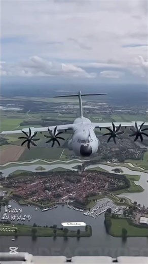 Why Armies Still Use Propeller Planes in 2025! ✈️🔥 #Shorts #Aviation #MilitaryFacts