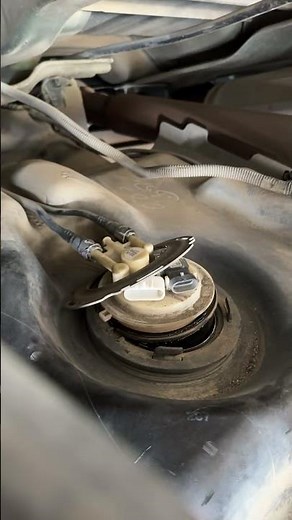 2003 Chevy Tahoe fuel pump replacement