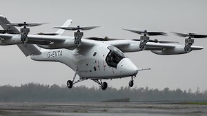 Vertical Aerospace、eVTOL航空機「VX4」の有人の飛行試験を開始