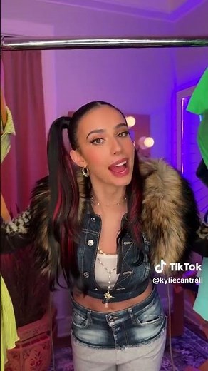 Be ready for season 14 you guys #kyliecantrall #themaskedsinger #dzworldscollidetour