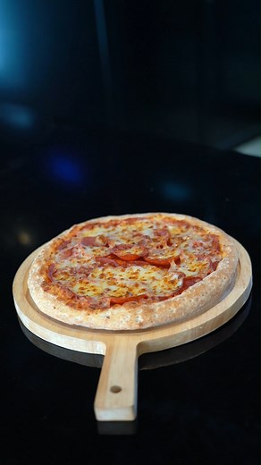 Nos pizzas sont hautement addictives 🍕! #papajohnsmaroc #betteringredientsbetterpizza #yummy | Papa John's Pizza