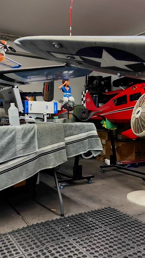 Playing with the Robart P47 lights. All lights are from Sky Candy Landing Lights with Salvatore Apice and Sky Candy controllers. Uni drop down spot light. These suckers are BRIGHT!!! | Nick Ziegler