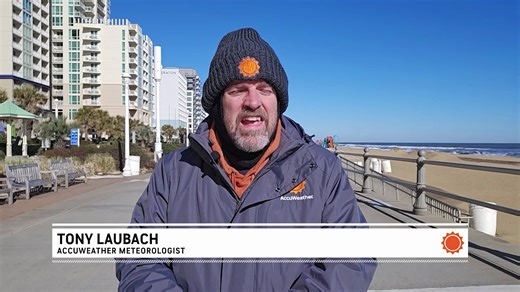 Blizzard blasts beaches from Carolinas to Virginia