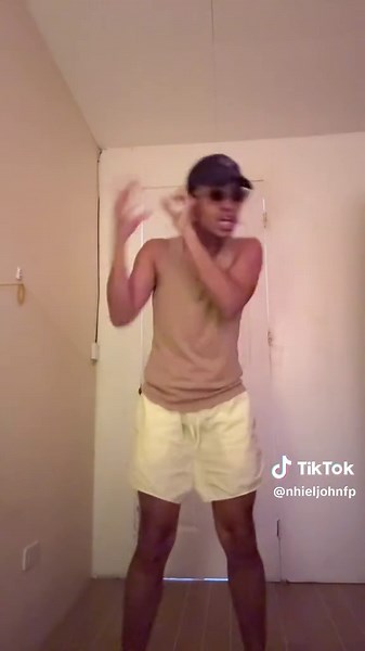 ECHO Choreography by RIEHATA – Kpop Dance Tutorial