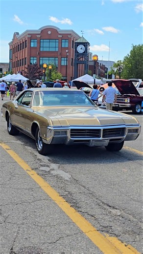 1969 Buick Riviera Classic Car Drive By Engine Sound Mount Clemens Car Show 2026