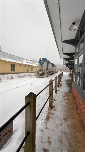 Here's one for all the train folks, a snowy day in Village of Cambridge NY. This was the second train today, sorry I missed filming the first one! | Cambridge Depot