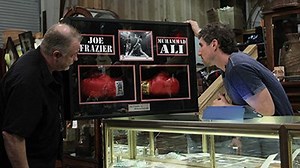 Watch Auction Kings Season 3 Episode 7 - Edison Phonograph/Ali-Frazier Boxing Gloves