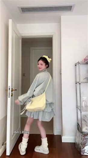 Spring & Summer Outfit Ideas: How to Dress for Warm Days OOTD Fashion