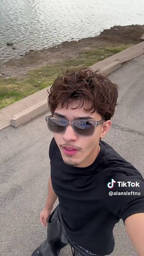 alantherizzking (@alantherizzking)’s video of 360 Haircut