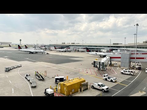 🔴 LIVE- Terminal 1 Pearson Airport Departures Toronto