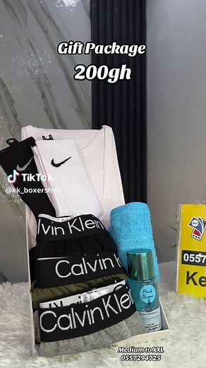 Compra de Pack de Boxers y Regalos en Accra