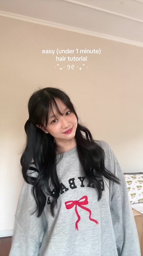 Simple and Cute Under 1-Minute Hairstyle Tutorial