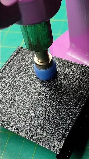 How to Craft an Ultra-Slim Bifold Leather Wallet | Leather wallet pattern