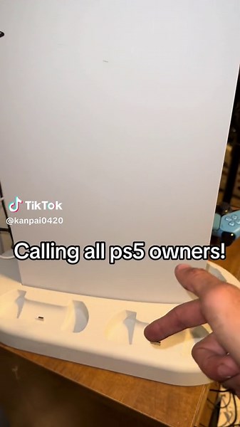 Affordable PlayStation Cooling Stand for PS5