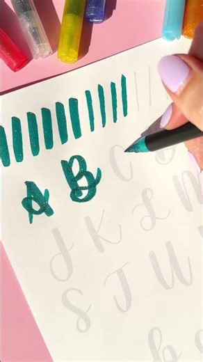 Glitter lettering that shines ✨ Easy sparkle lettering idea