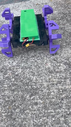 4.8K views · 11 reactions | UFO mantis Rover per ispezioni #ispezioni #robotica #birdcontrol #engignering #moderntechnology #italyproject #abruzzo #newproject | Falcong | Facebook