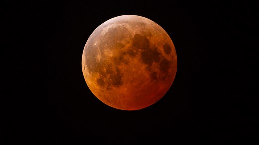 Why is the moon red tonight? When to watch the blood moon, how long will lunar eclipse last