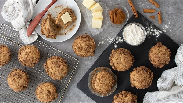 Super cinnamon-sugar snickerdoodle muffins recipe