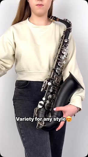 Saxophone Africa on Instagram: "Alto, Tenor, and Soprano Saxophone Leather Neck Strap The authentic and trendy look of our handmade saxophone strap is all about the details. Designed to fit alto, tenor, soprano, and baritone saxophones, this strap is perfect for woodwind players who value uniqueness, high quality, and durability. Made from 100% natural leather, it offers both style and longevity. Plus, you’re not limited to just a few color options—choose any color you like to personalize your m