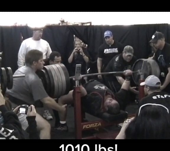 World Record Bench Press at 1010 lbs and 305 lbs Body Weight