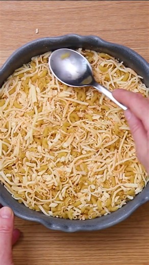 Extra cheesy Gouda max and cheese - just dump and bake!