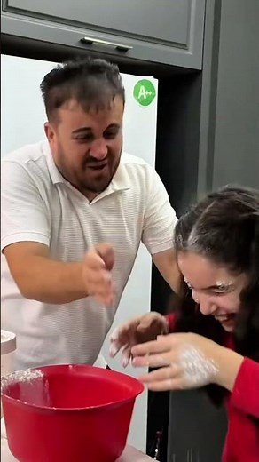 EYVAH ELİF SİNEM EVİ BİRBİRİNE KATTI #elifsinemtv