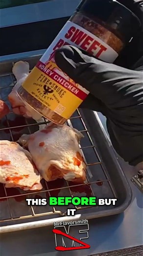 This seasoning injection keeps chicken impossibly moist #bbq #hack #foodie