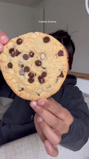 Delicious Subway Cookies Recipe for Only 0,30 € - Try Now!