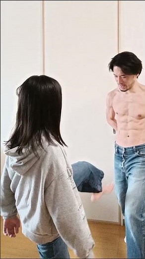 【腹筋に小学生がチャレンジ】必殺の威力 #sports #鍛える