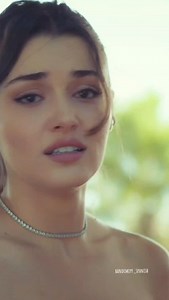 Eda Yildiz ♥️ Hande Erçel Sen Çal Kapımı #handeercel #handemiyy #miyy #handeerçel #sençalkapımı | Handemiyy Spanish