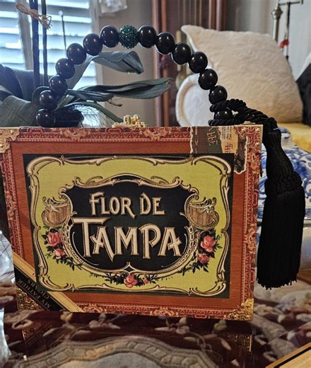 Flor De Tampa Cigar Box Purse, Gorgeous Labels, Green Velvet Lined, Humadorables by Susan, Tampa - Etsy